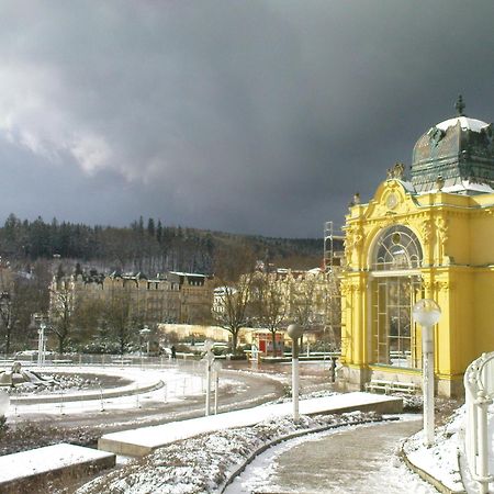 Villa Sonnenstrahl Mariánské Lázně Exteriör bild