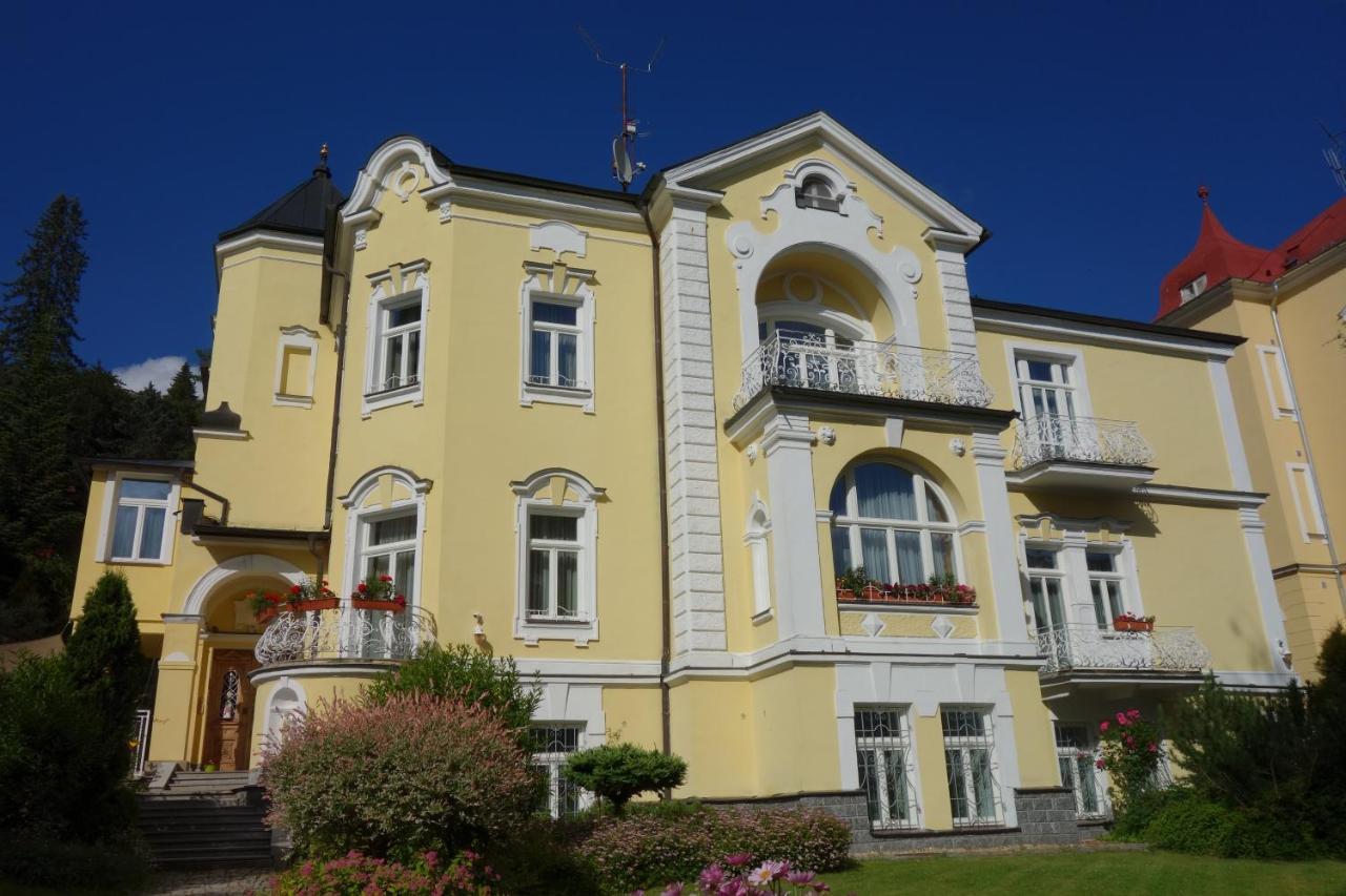 Villa Sonnenstrahl Mariánské Lázně Exteriör bild