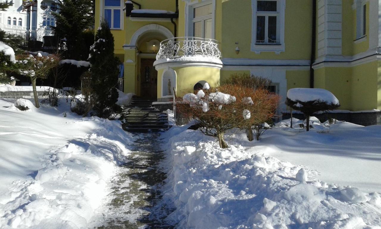 Villa Sonnenstrahl Mariánské Lázně Exteriör bild