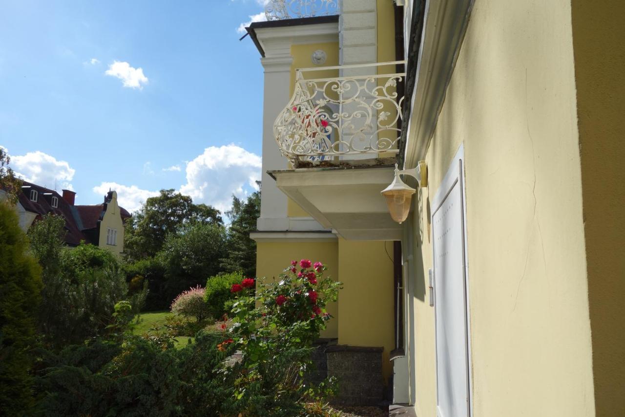 Villa Sonnenstrahl Mariánské Lázně Exteriör bild