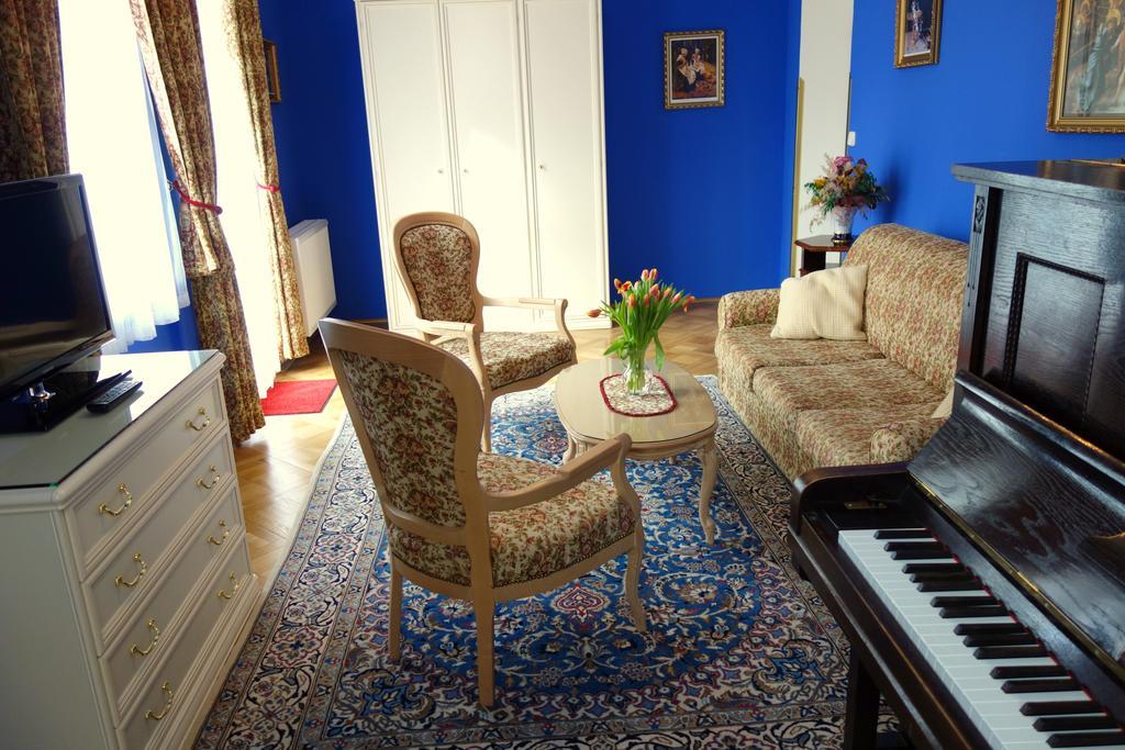 Villa Sonnenstrahl Mariánské Lázně Exteriör bild