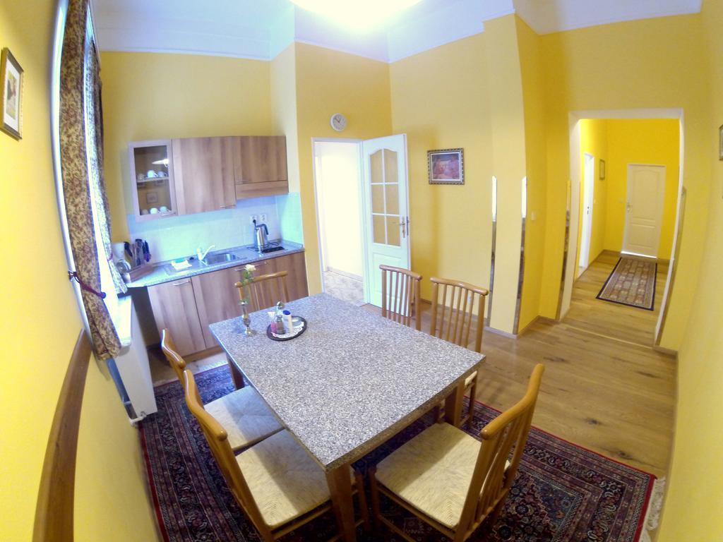 Villa Sonnenstrahl Mariánské Lázně Exteriör bild